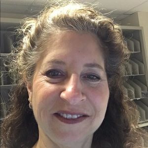 Meet your Posher, Janet